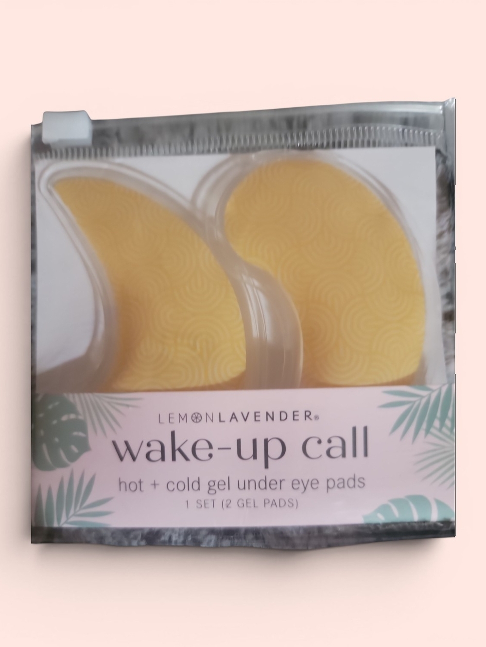 Lemon Lavender Wake-Up Call Hot + Cold Gel Under Eye Pads - Yellow